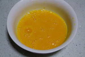 教你做海参蒸蛋,泡好的海参蒸蛋的步骤