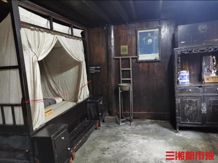 美丽的湖南凤凰古镇,湖南免费旅游攻略凤凰古城