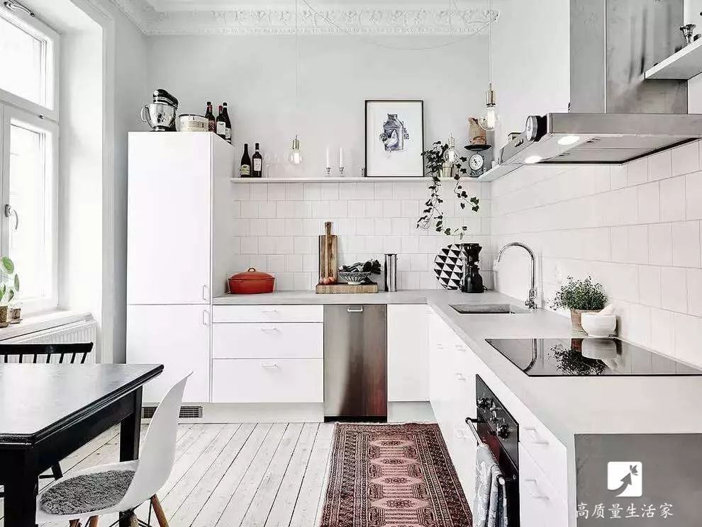 冰箱胶条发霉拆下来用什么泡,冰箱的胶条发霉难清洗教你一绝招