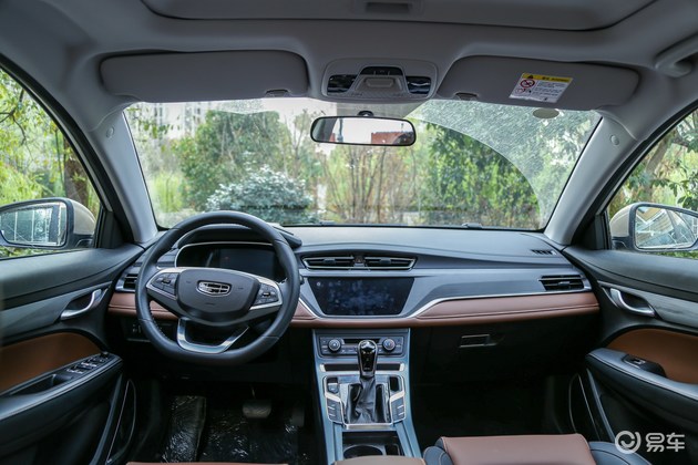 10万以内帝豪新能源纯电动车,2021款吉利帝豪up上路测试