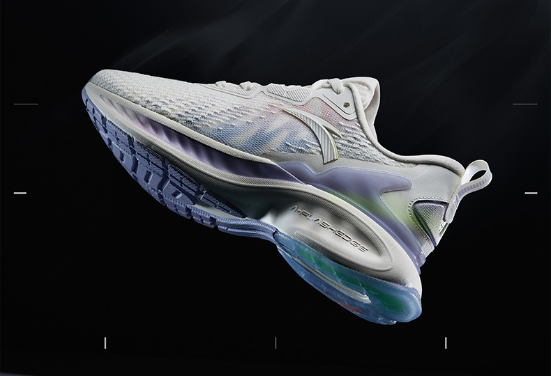 安踏毒刺跑鞋a-shock缓震,安踏马赫跑鞋缓震