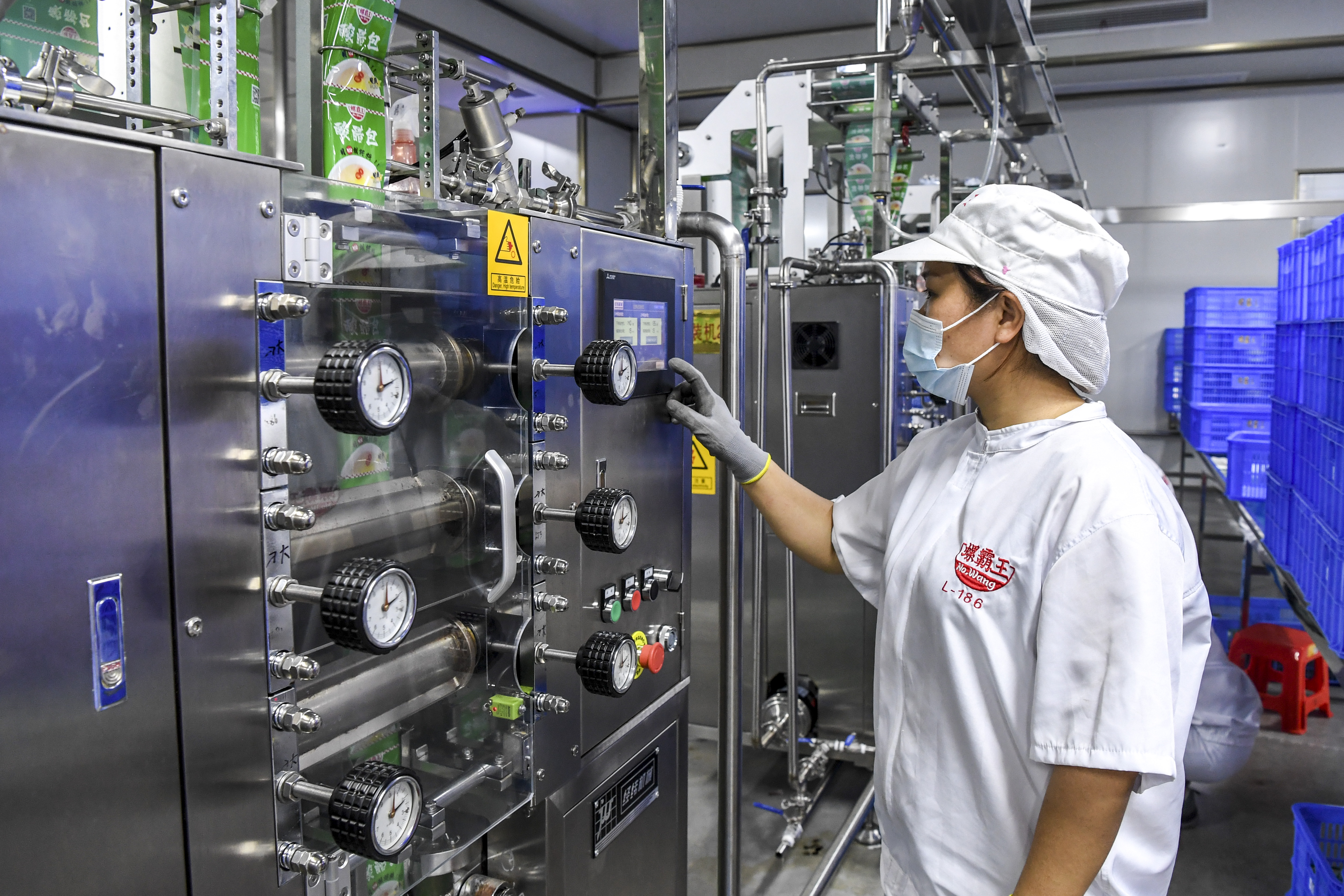 一碗难求螺蛳粉如何变成了网红粉,一碗螺蛳粉怎么变成网红的