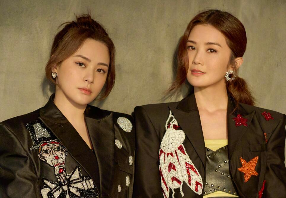 蔡卓妍钟欣潼twins感人事件,twins钟欣潼蔡卓妍华表奖合体