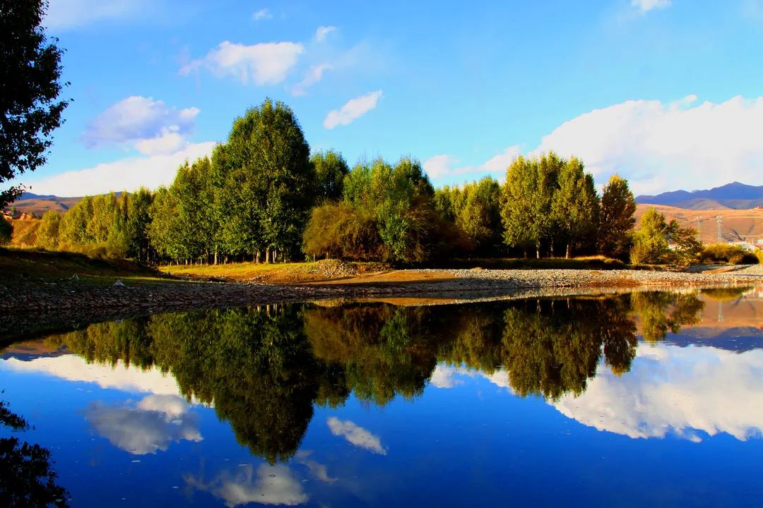 川藏旅行带你看甘孜 (甘孜一网打尽川藏最精华的旅行地)