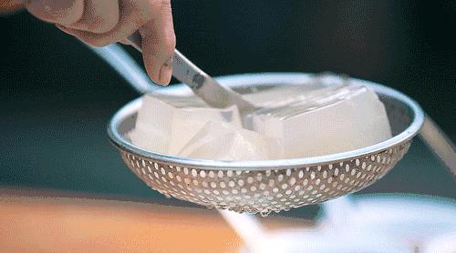 蕨根粉最正宗的做法,美食小吃自制简单脆的