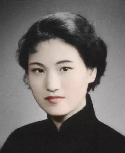 越剧著名演员王文娟个人简历,越剧泰斗王文娟死于哪年