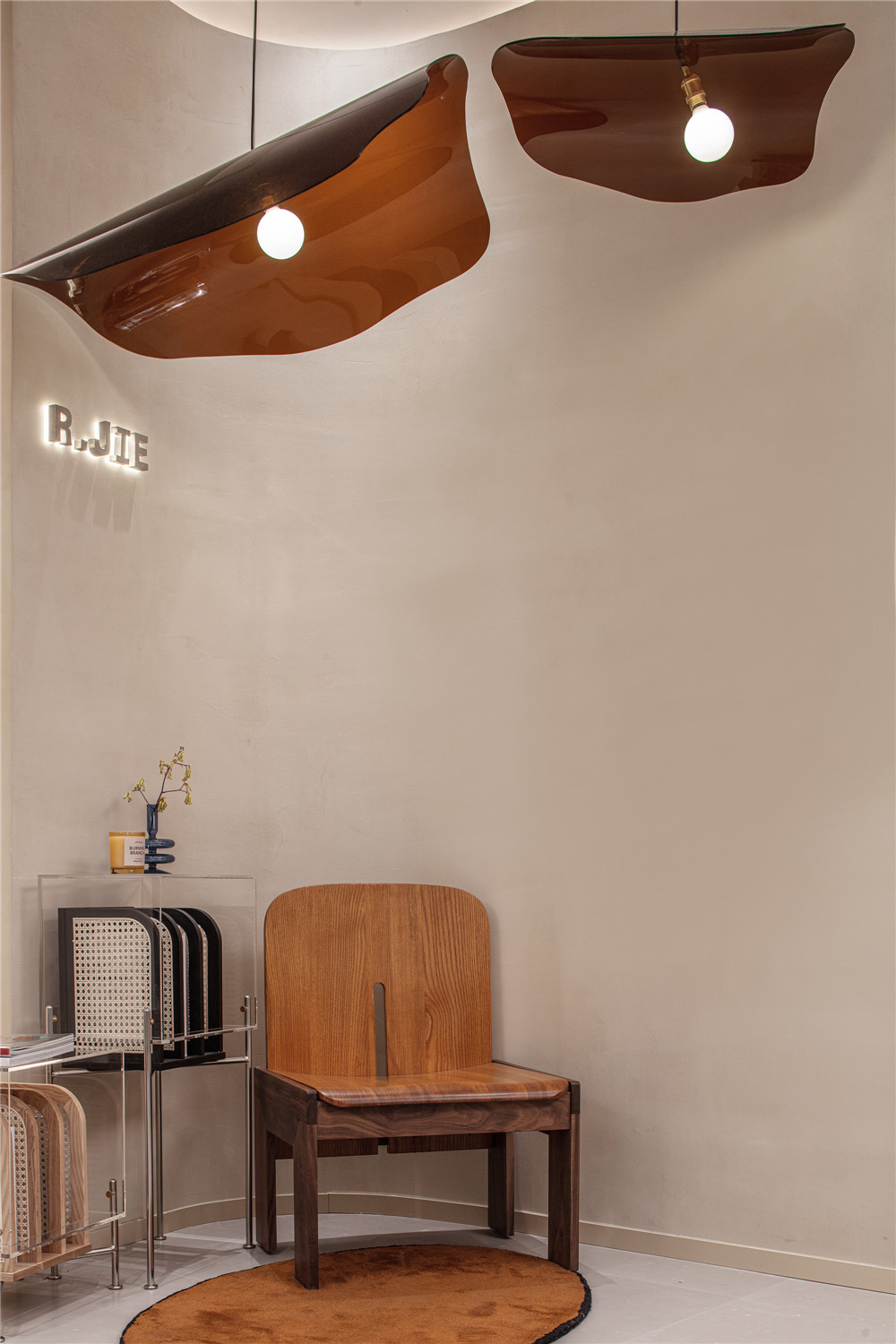 欧阳跳建筑设计|无锡R.JIE服装买手店