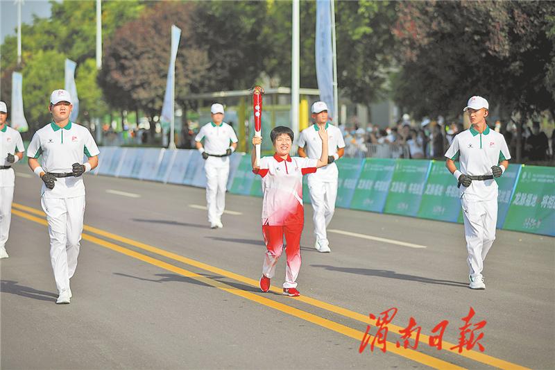 十四运群众赛事和十四运区别,十四运群众赛事