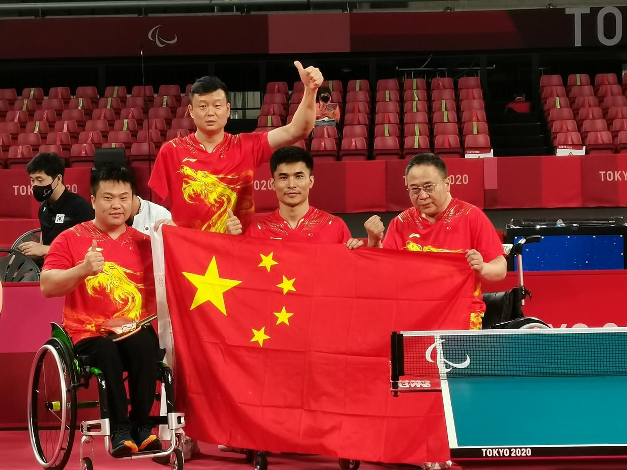 郑州恢复处罚电动车载人,央视报道郑州交警