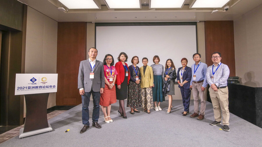 儿童抑郁症要如何治疗,儿童抑郁症怎么做心理疏导