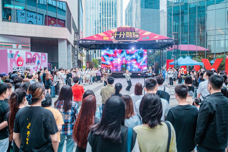 燃动青春！青岛国际青年时尚文化艺术节“青年她派对”舞动风暴K-POP大赛激情开启