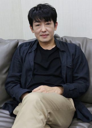 导演初次见他:也太瘦!《鱿鱼游戏》男星花1个月「胖成92kg恶霸」