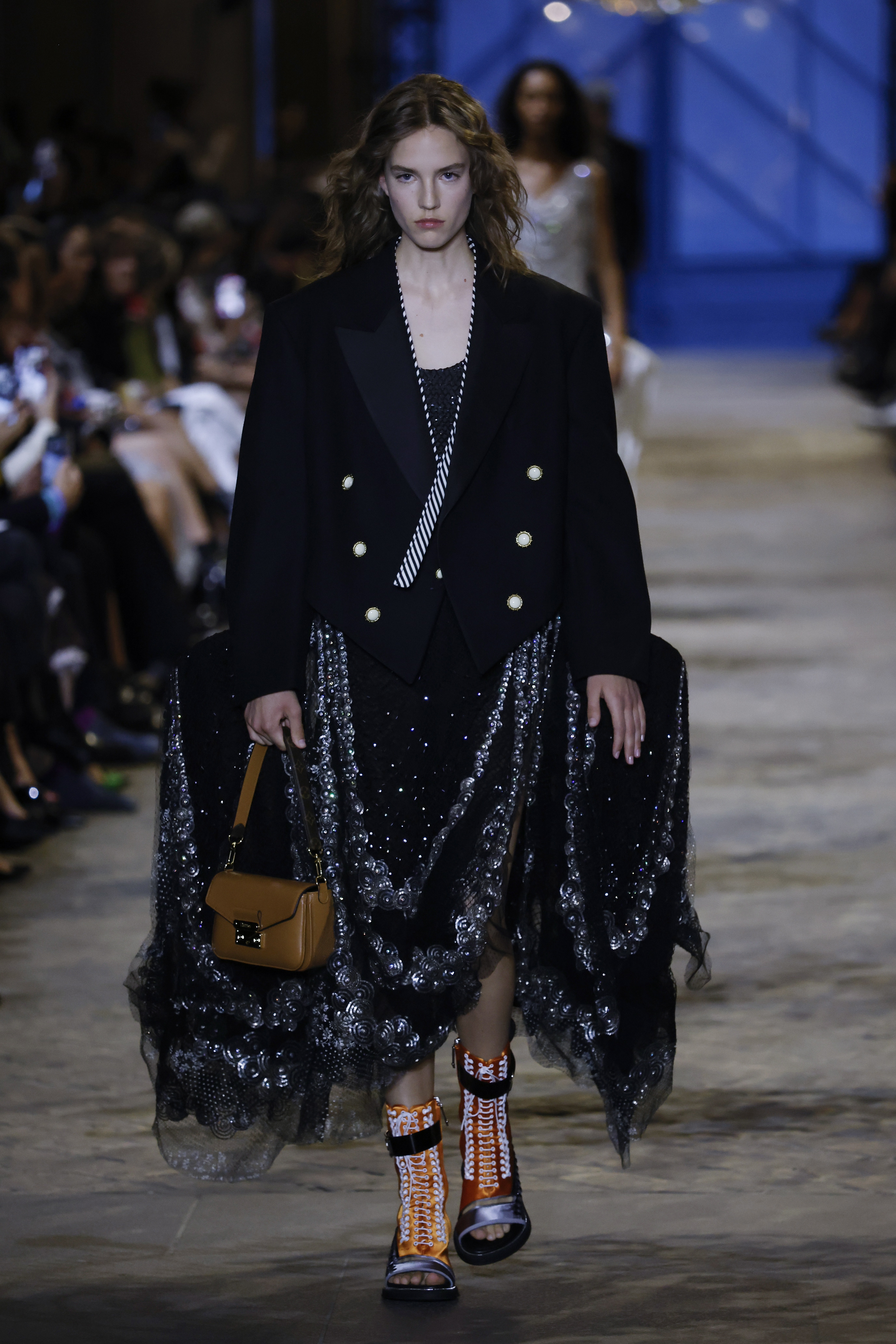 巴黎时装周路易威登2022春夏女装,巴黎时装周成衣秀