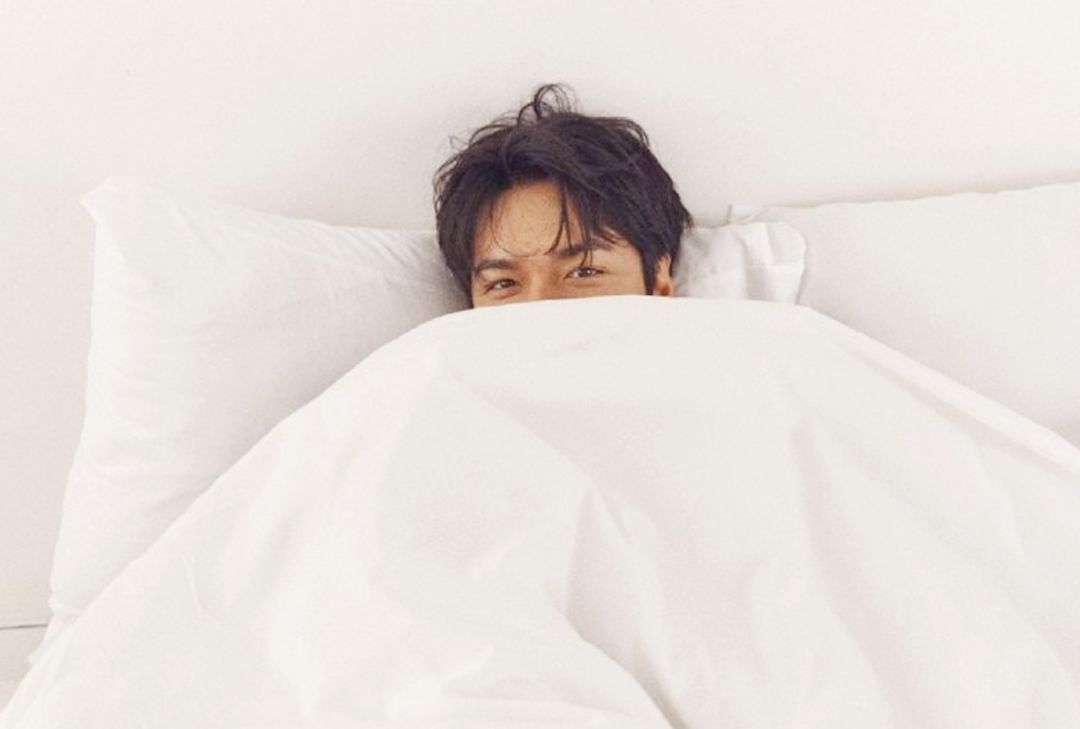 他要回归啦！韩剧扛把子、长腿欧巴始祖，还公开承认看过小电影