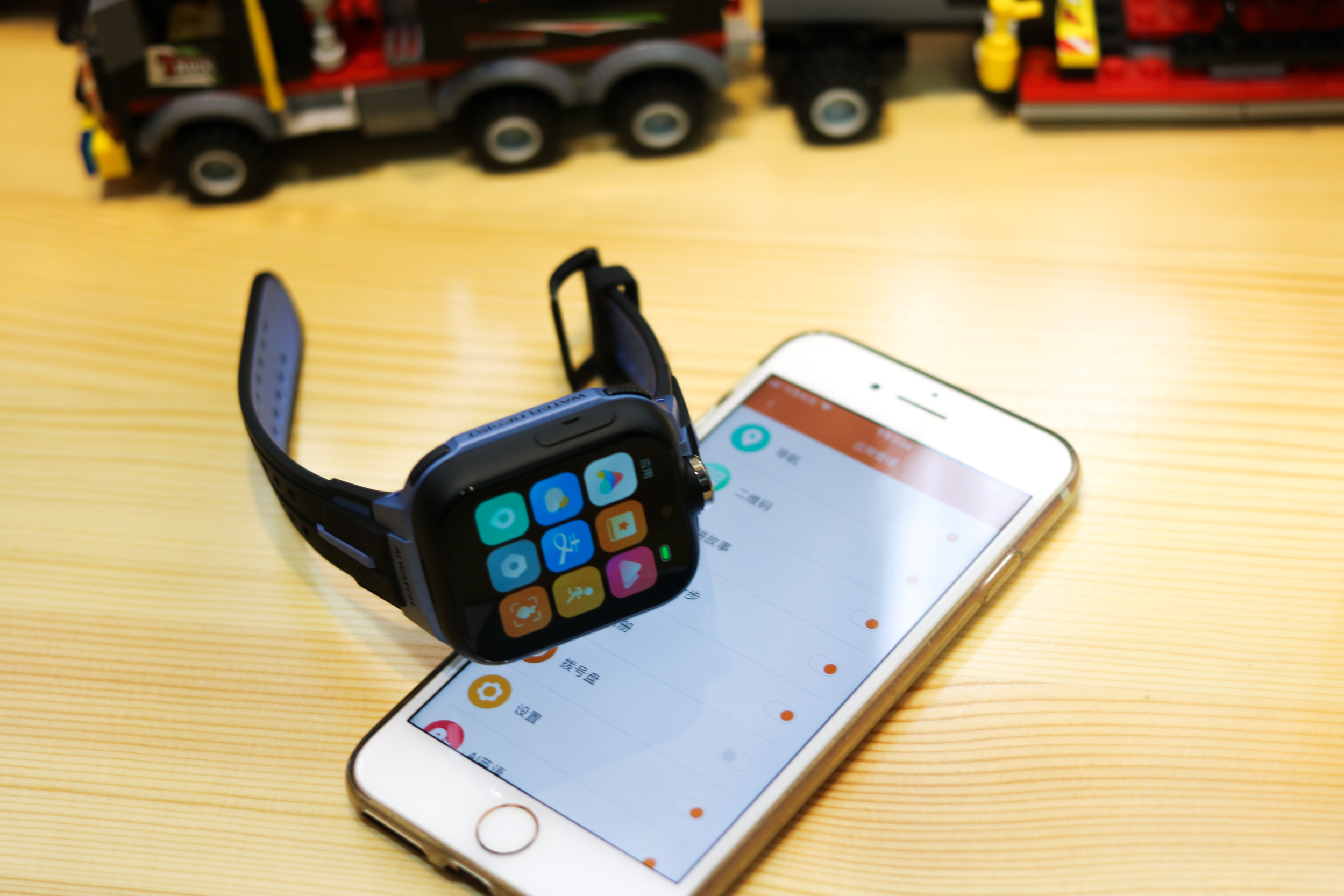 送给孩子的开学礼物，小寻MAXPro智能学习版儿童手表