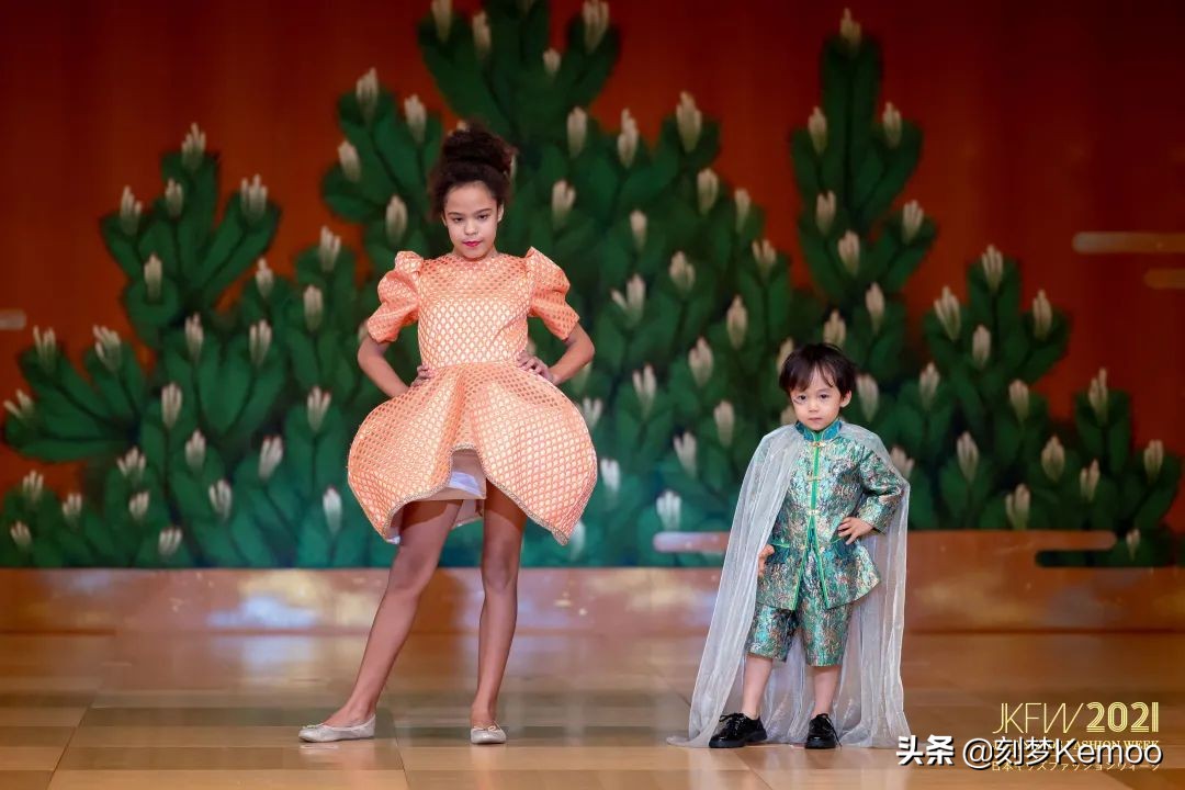 北美国际时装周儿童秀场,国潮时装周儿童