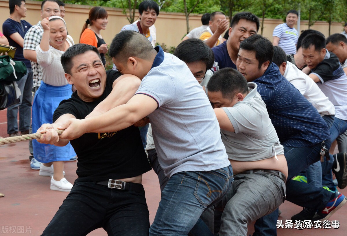 农村井80米,水泵卡在60米拿不出来,岩石井怎么办,是什么原因?