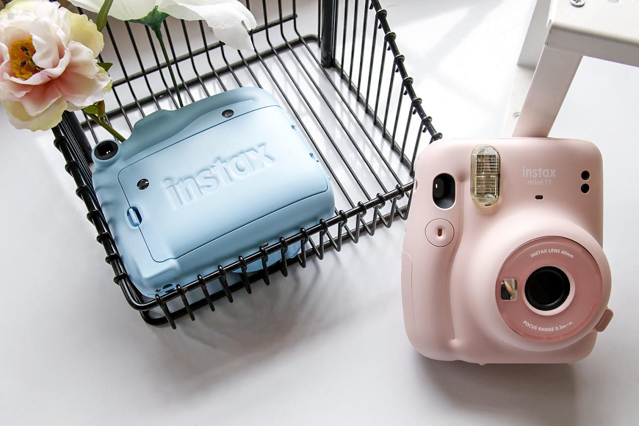 instaxmini11怎么用,富士instax立拍立得mini11冰晶白