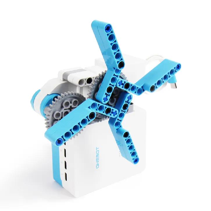 「新品」出圈国际大奖的教育机器人家庭套装来啦