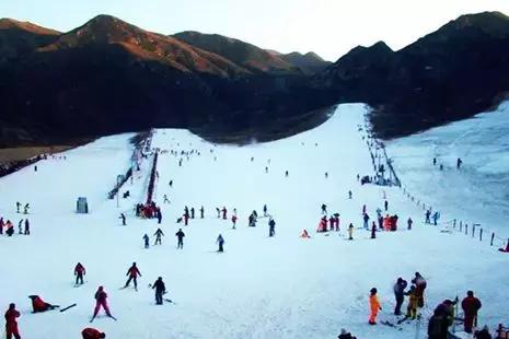 目前北京规模最大的滑雪场是哪个,北京南山滑雪场位置在什么地方