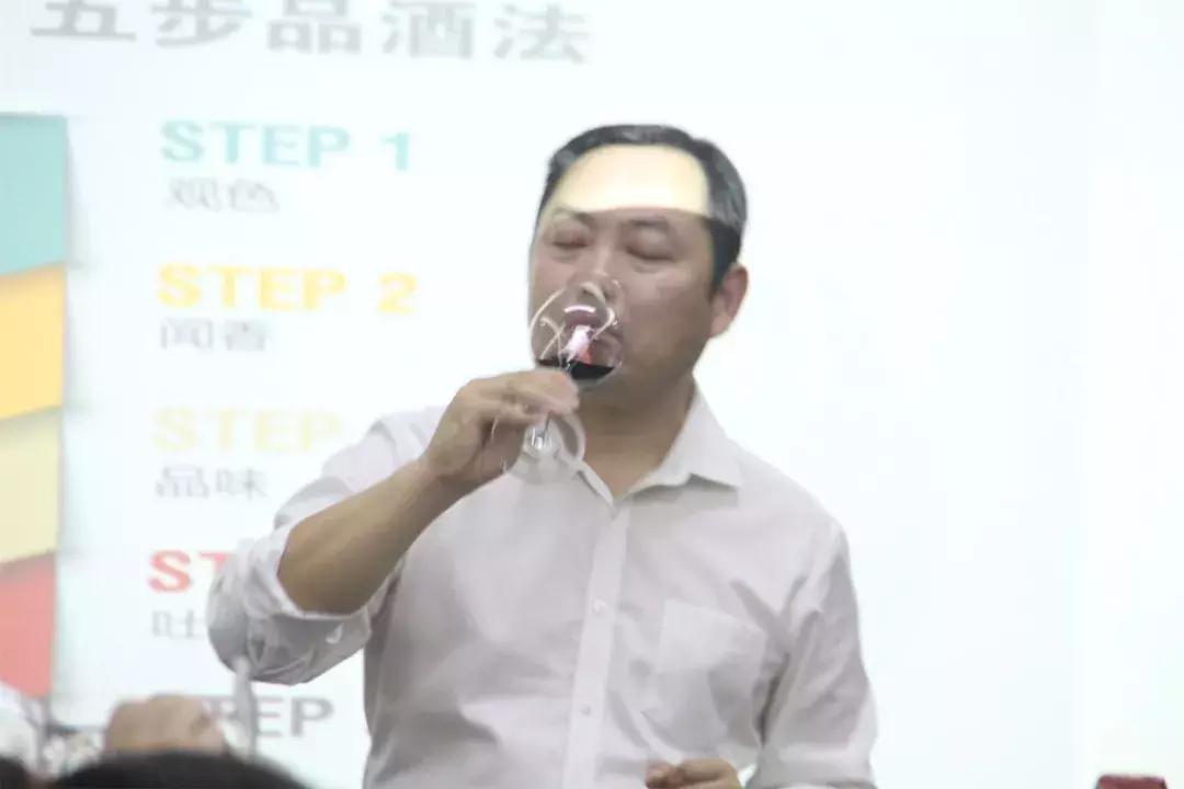 鍟嗗姟缁呭＋鍨嬬敺椋庢牸,鏃跺皻鍟嗗姟浼戦棽缁呭＋