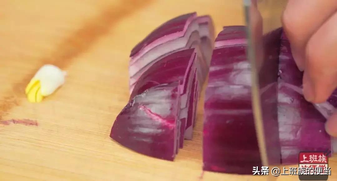 烤鱼不用烧烤怎么做,怎么烤出外酥里嫩的烤鱼