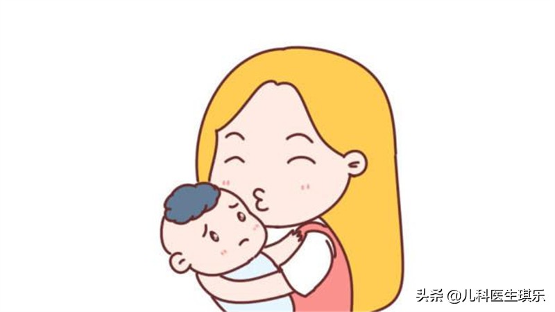 新生儿头皮上有白色的是怎么回事,新生儿头皮有块红的怎么回事