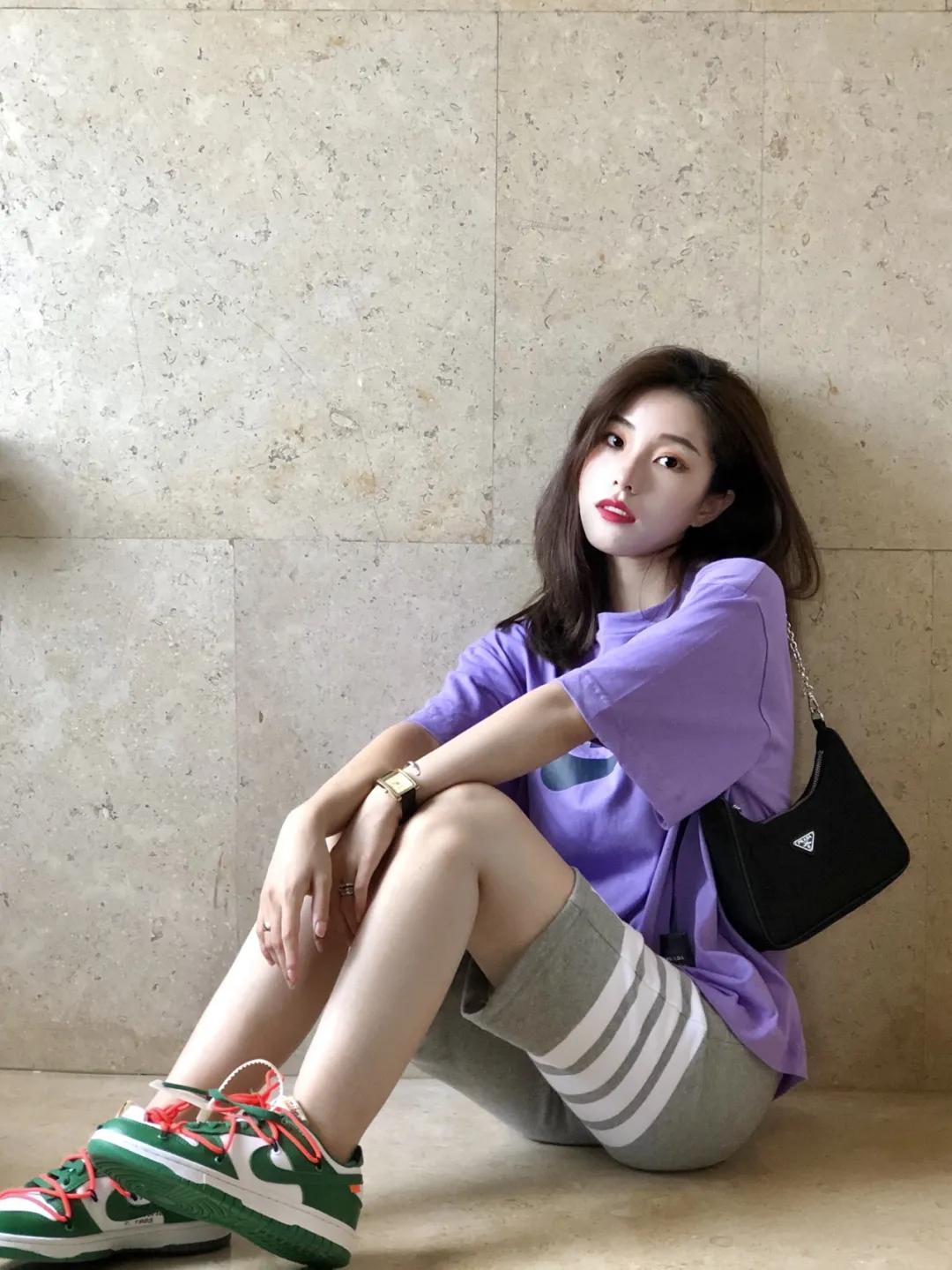 穿搭跟风学生党,穿搭不要盲目的去跟风