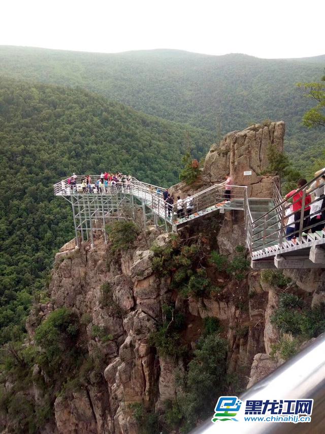 罗勒密山漂流穿什么鞋,罗勒密山景区好玩吗