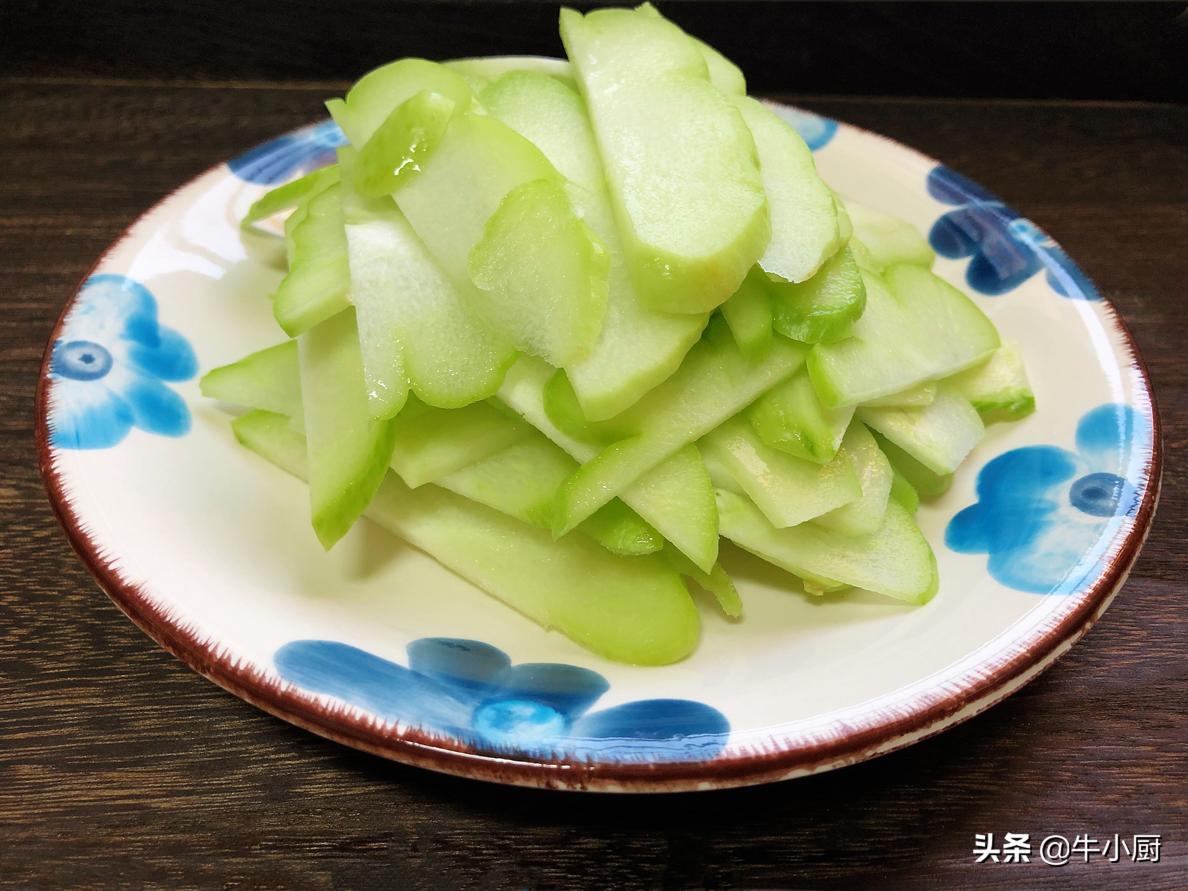 秋天这瓜刚刚上市，我一买就是10斤，耐贮存，多吃能增强抵抗力