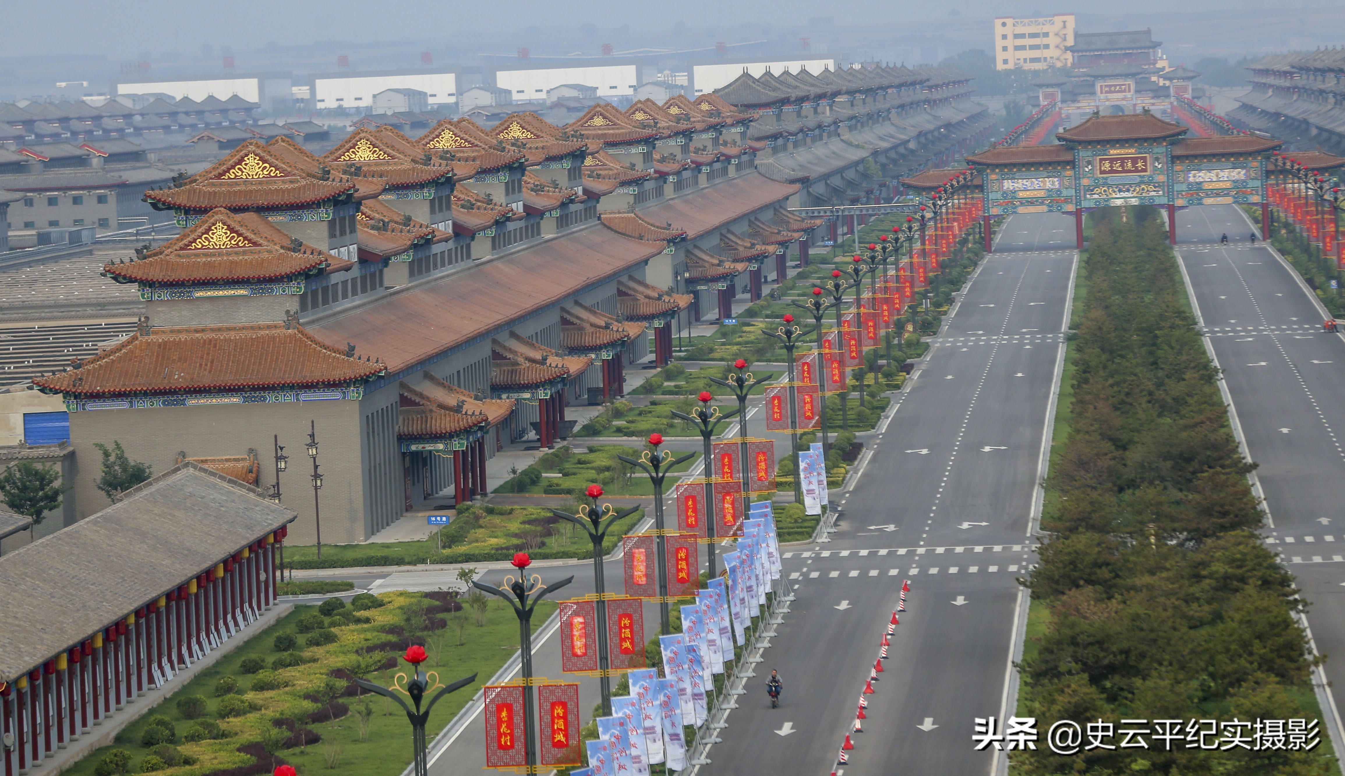 山西杏花村汾酒有悠久的历史,山西汾酒城杏花村