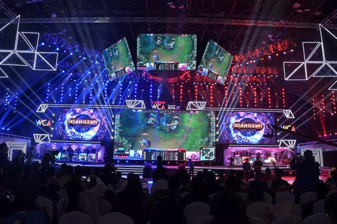 Sky都退役了，你还在说电竞人不务正业？