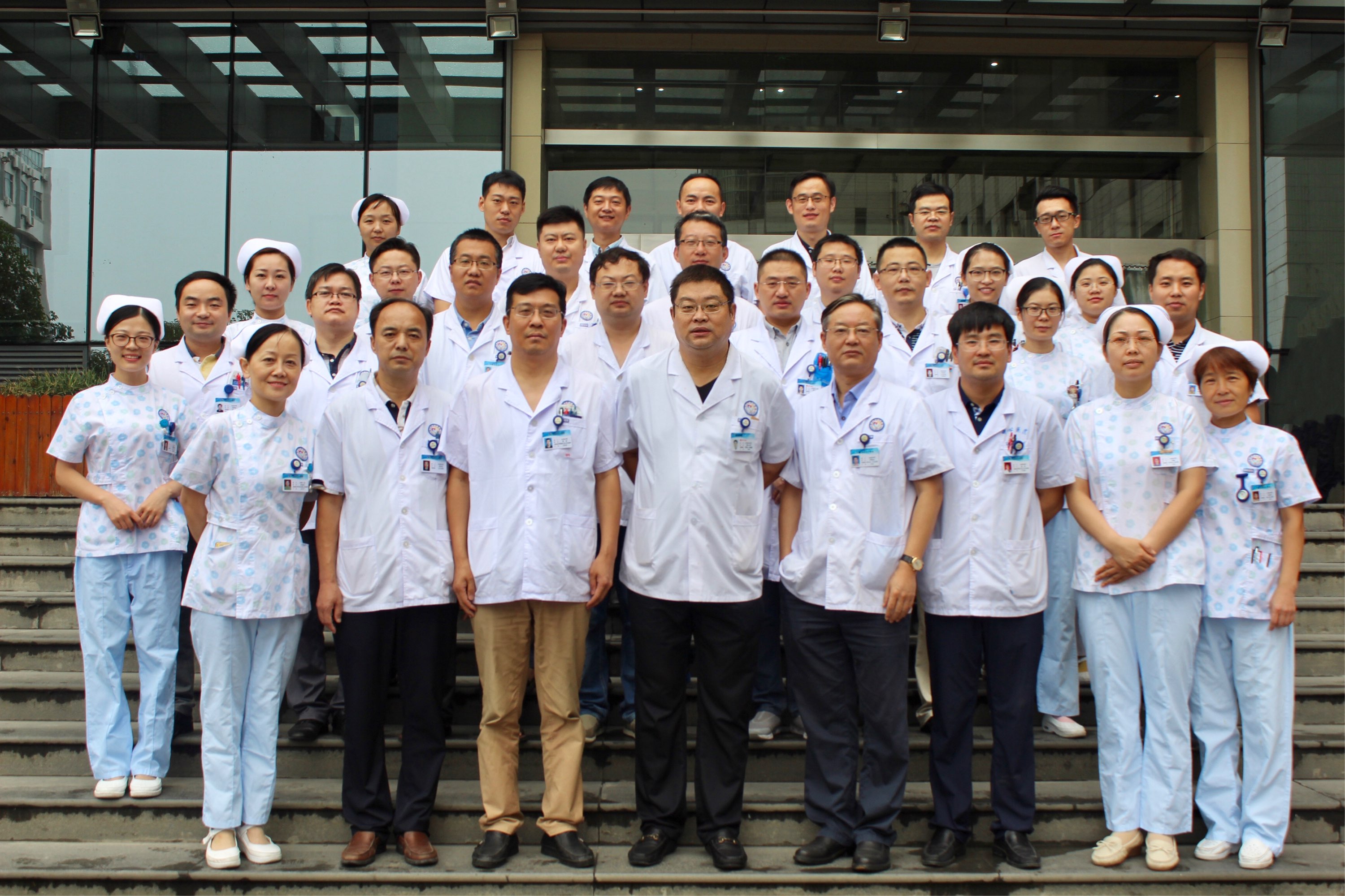 徐州中心医院泌尿外科电话,徐州市中心医院泌尿科专家名单