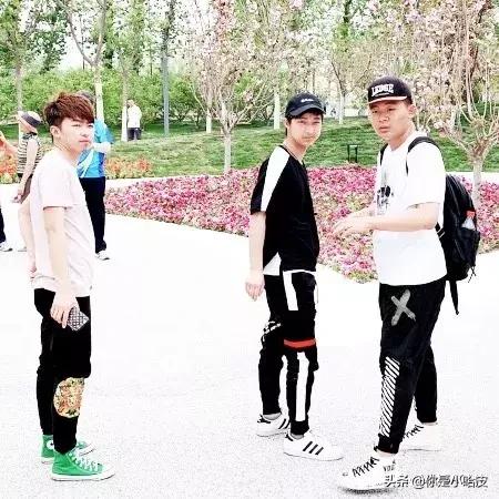 A-X-HSALON创业3年，虽艰辛，但青春不悔