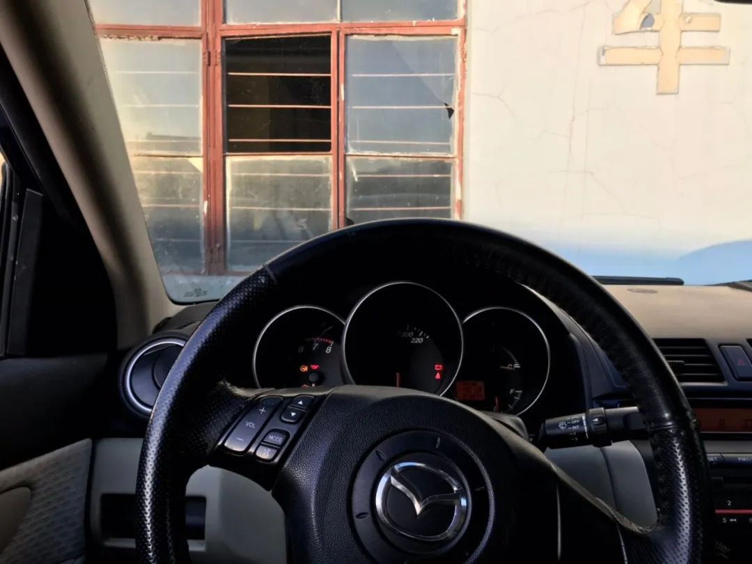 马自达3的10个小缺点,为什么说马自达3是轿跑