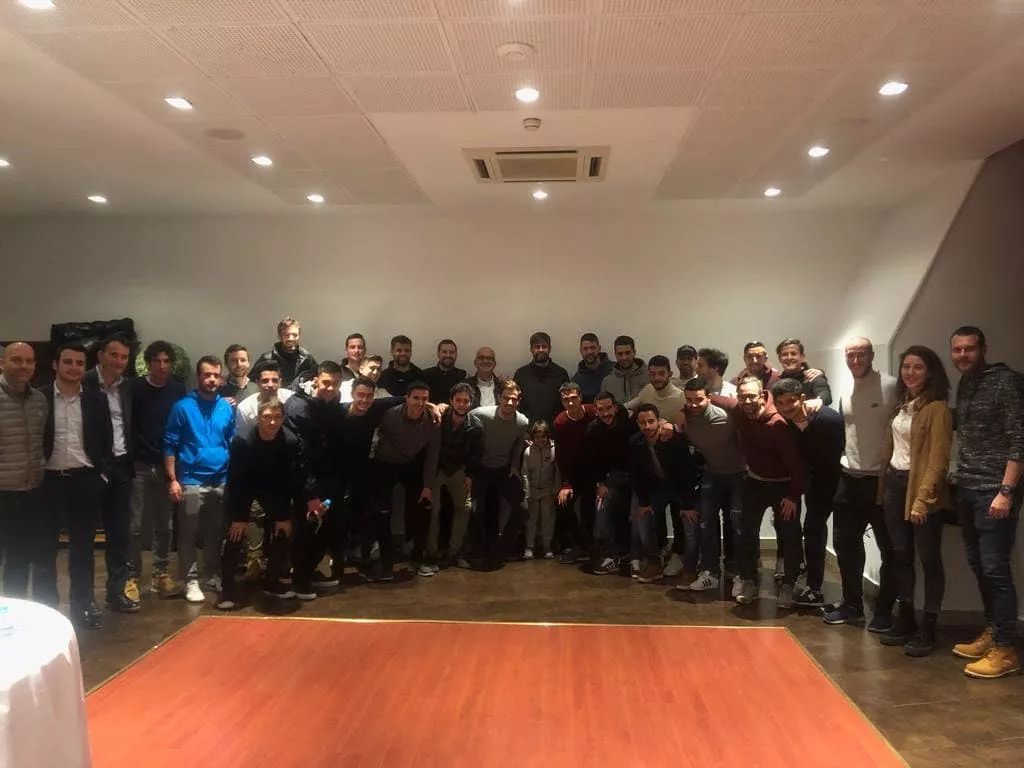 先定个小目标，当个主席试试！