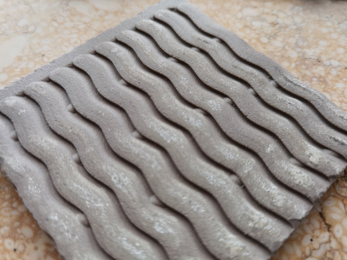 瓷砖拱起脱落免砸砖无痕修复,轻松解决瓷砖脱落