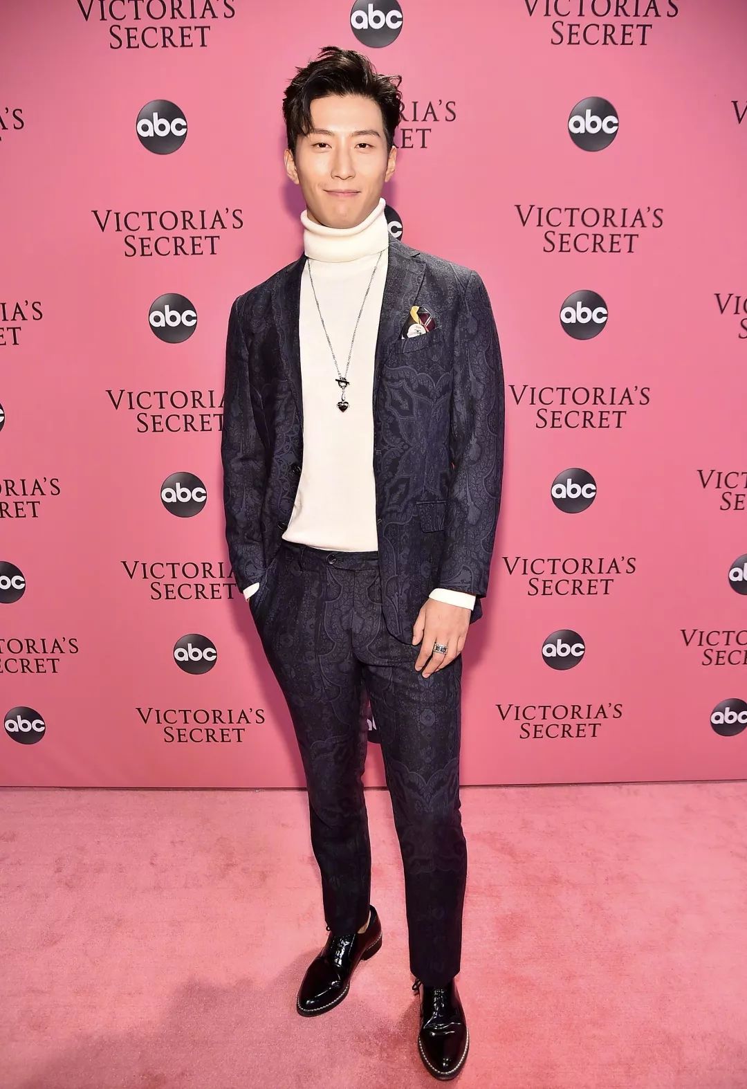 lima退役,奚梦瑶2019维密