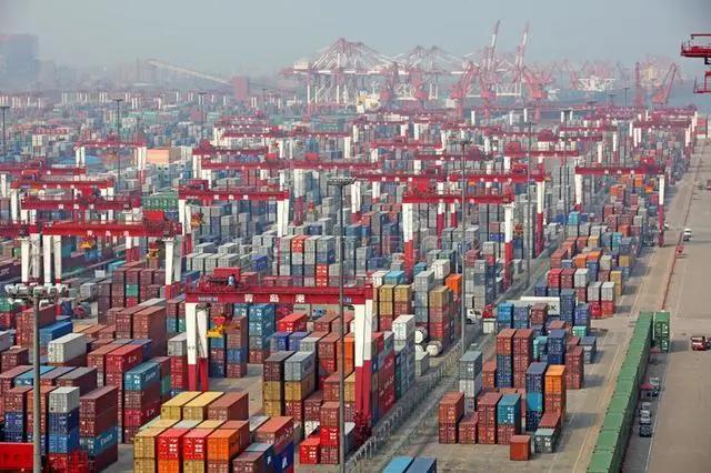 世界十大港口中国占哪七大港口,全球有几个世界第一大港口