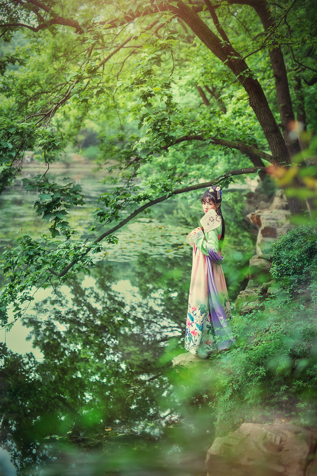 第14篇，尼康相机的标头-2021年元旦快乐