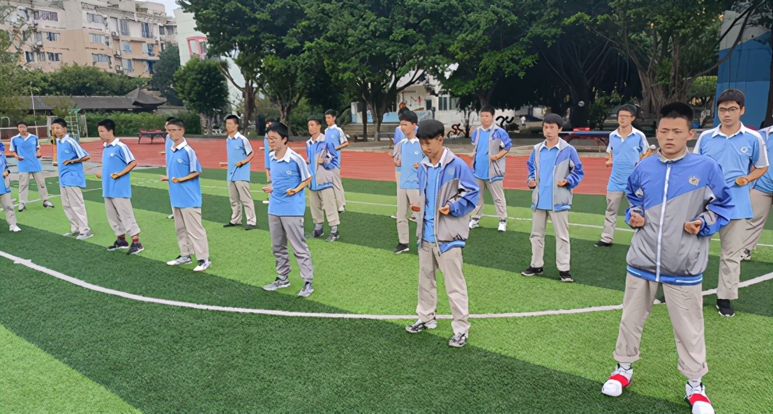 音体美纳入中考学生唱歌,音体美全面加入中考