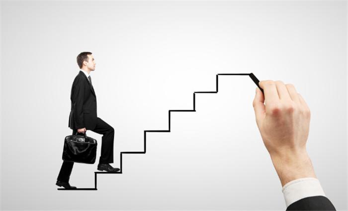 面试官一根针掉进大海怎么办,面试官将牛奶倒进大海怎么拿回来