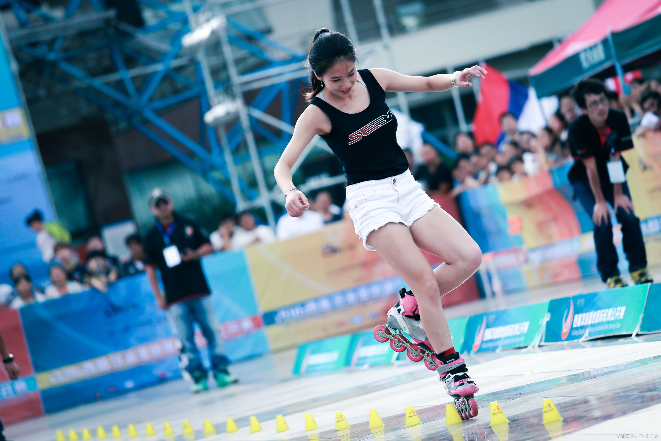 轮滑自由式的基础知识理论,轮滑技术分析