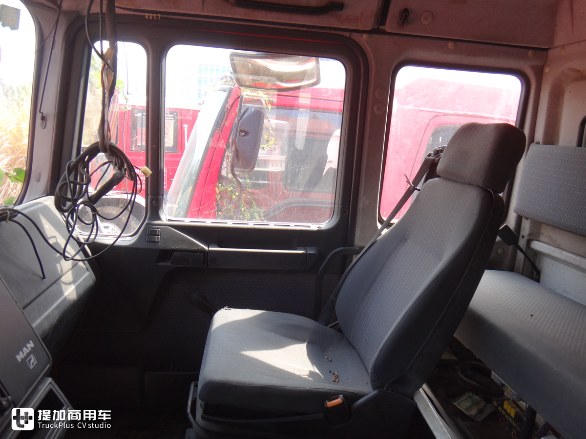 斯太尔重型主战消防车,国产斯太尔和进口斯太尔区别