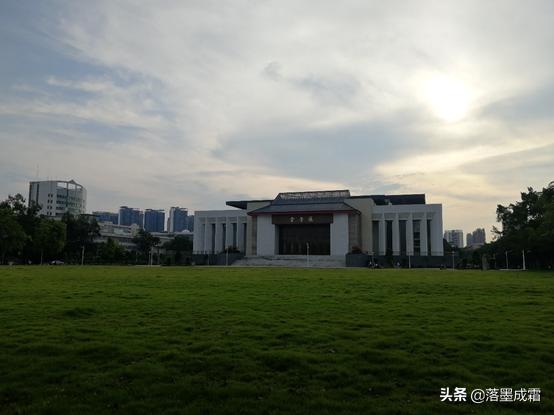 广西大学有哪些标志性的景色,走进广西美景