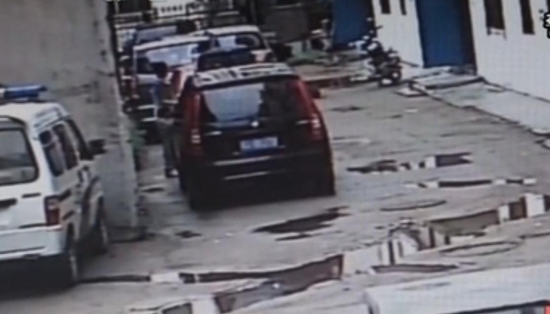 2013年女子帮助孕妇反被杀害,怀孕女孩被杀案例真实案件