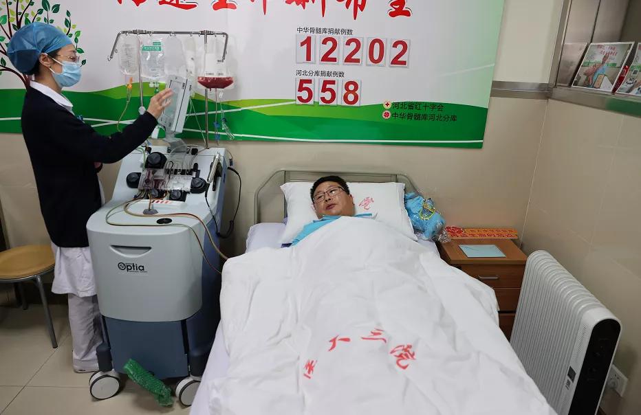 致敬！一名交通辅警，可以有多大的力量？