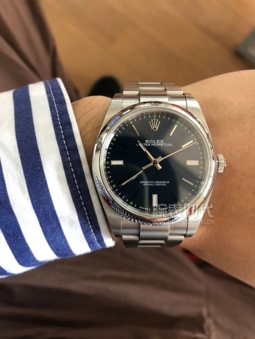 网友晒上千万的手表,网友晒1300手表