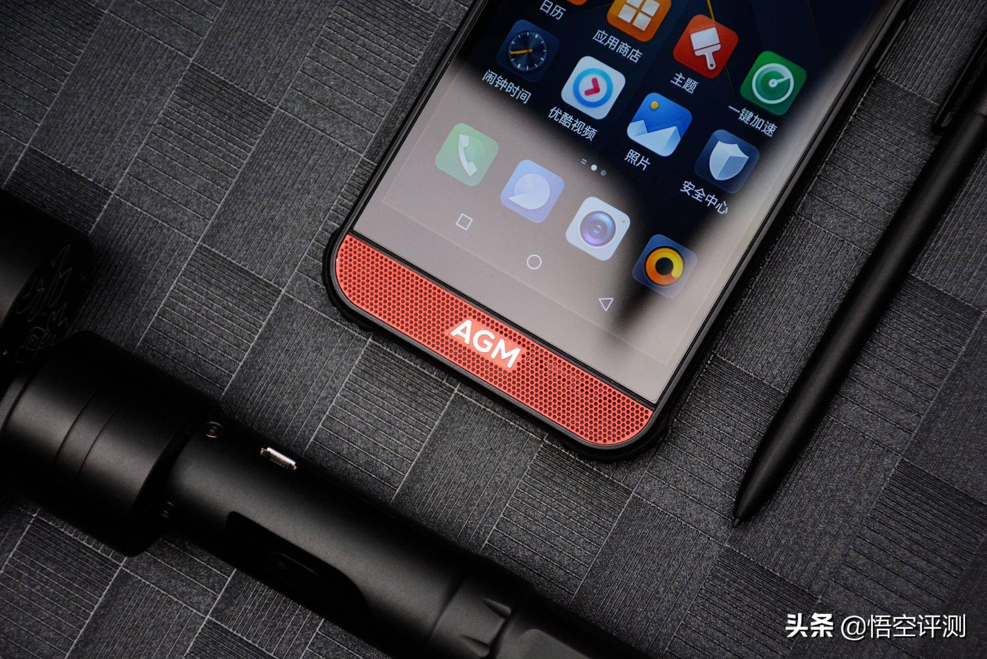 agmh2三防手机,大声音三防智能手机