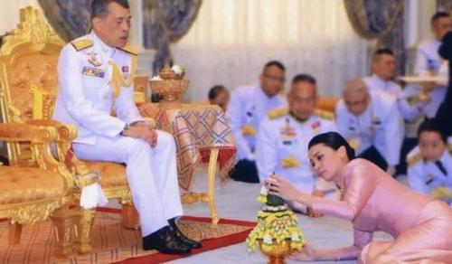 现代版风流国王-玛哈，豪车私人飞机不断，花钱如流水